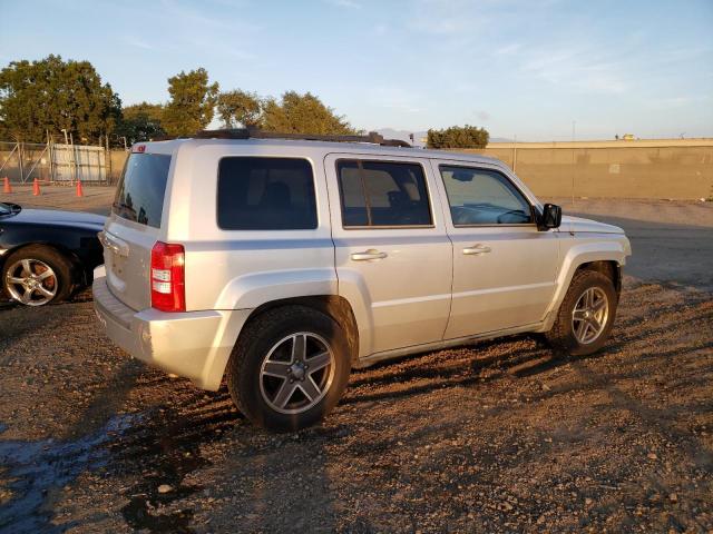 Photo 2 VIN: 1J4NF2GB3AD529101 - JEEP PATRIOT 