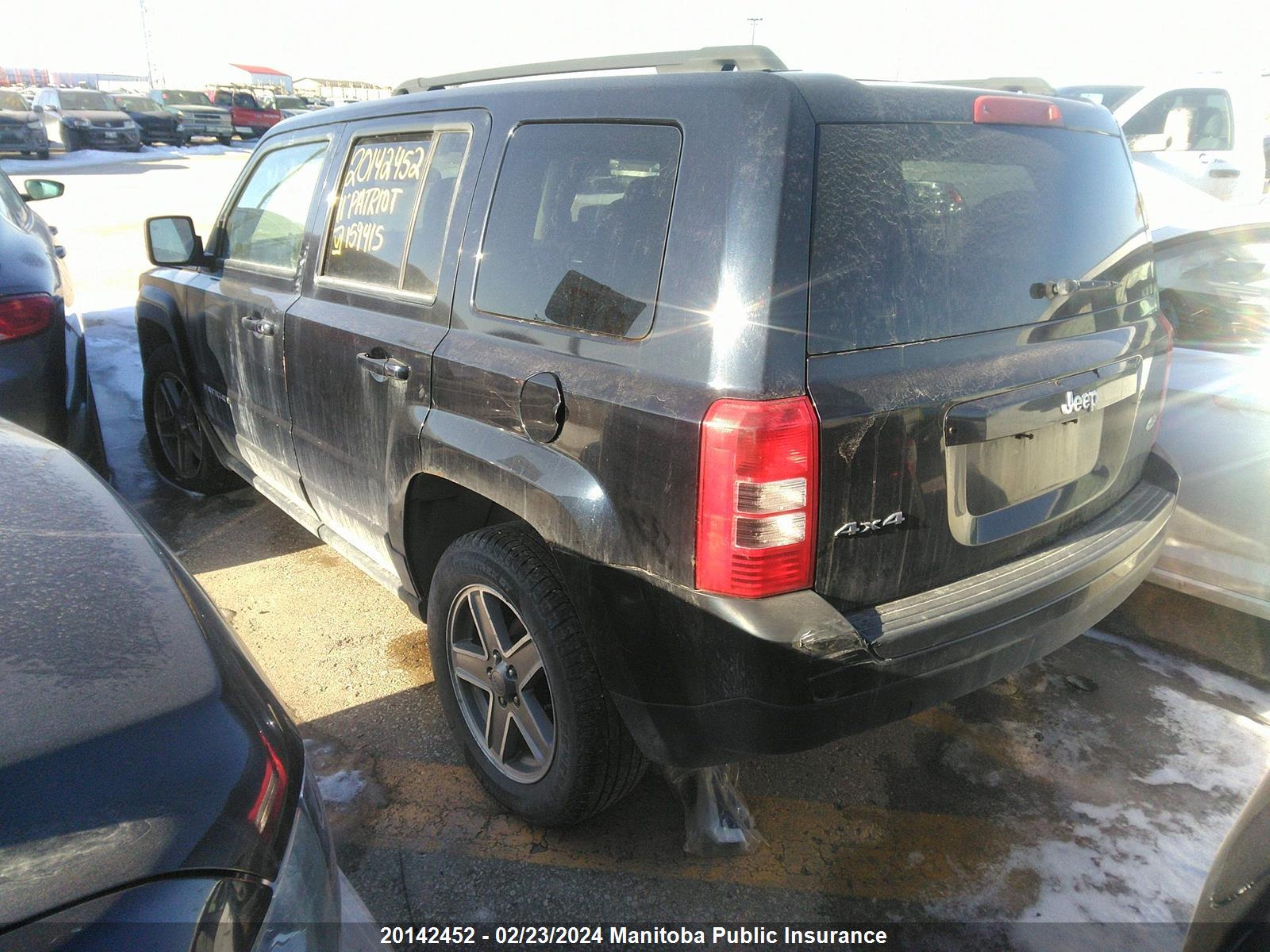 Photo 2 VIN: 1J4NF2GB3BD159415 - JEEP LIBERTY (PATRIOT) 