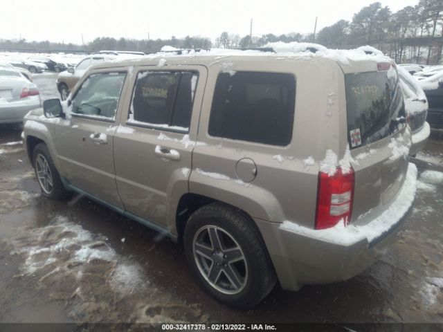 Photo 2 VIN: 1J4NF2GB4AD518284 - JEEP PATRIOT 