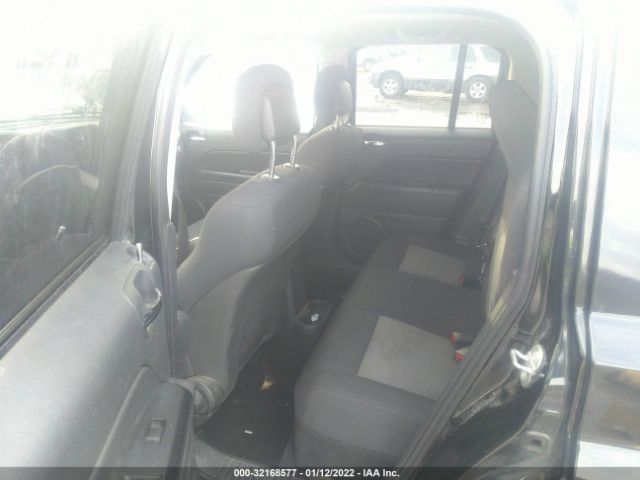 Photo 7 VIN: 1J4NF2GB6AD502233 - JEEP PATRIOT 