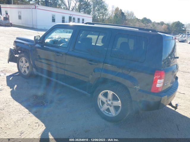 Photo 2 VIN: 1J4NF2GB6AD574713 - JEEP PATRIOT 