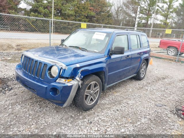 Photo 1 VIN: 1J4NF2GB7AD510261 - JEEP PATRIOT 