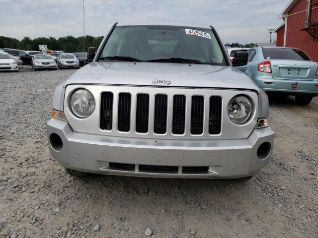 Photo 8 VIN: 1J4NF2GB7AD536715 - JEEP PATRIOT SP 