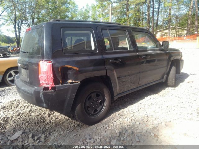 Photo 3 VIN: 1J4NF2GB7AD634384 - JEEP PATRIOT 