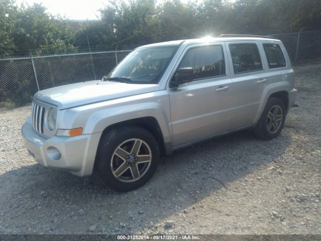 Photo 1 VIN: 1J4NF2GB8AD649413 - JEEP PATRIOT 