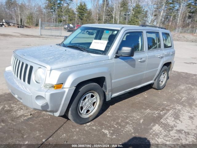 Photo 1 VIN: 1J4NF2GB8AD649525 - JEEP PATRIOT 