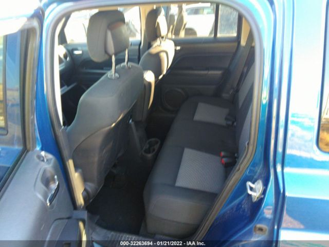 Photo 7 VIN: 1J4NF2GBXAD520167 - JEEP PATRIOT 