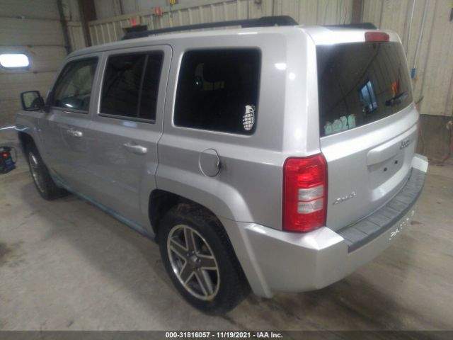 Photo 2 VIN: 1J4NF2GBXAD521898 - JEEP PATRIOT 