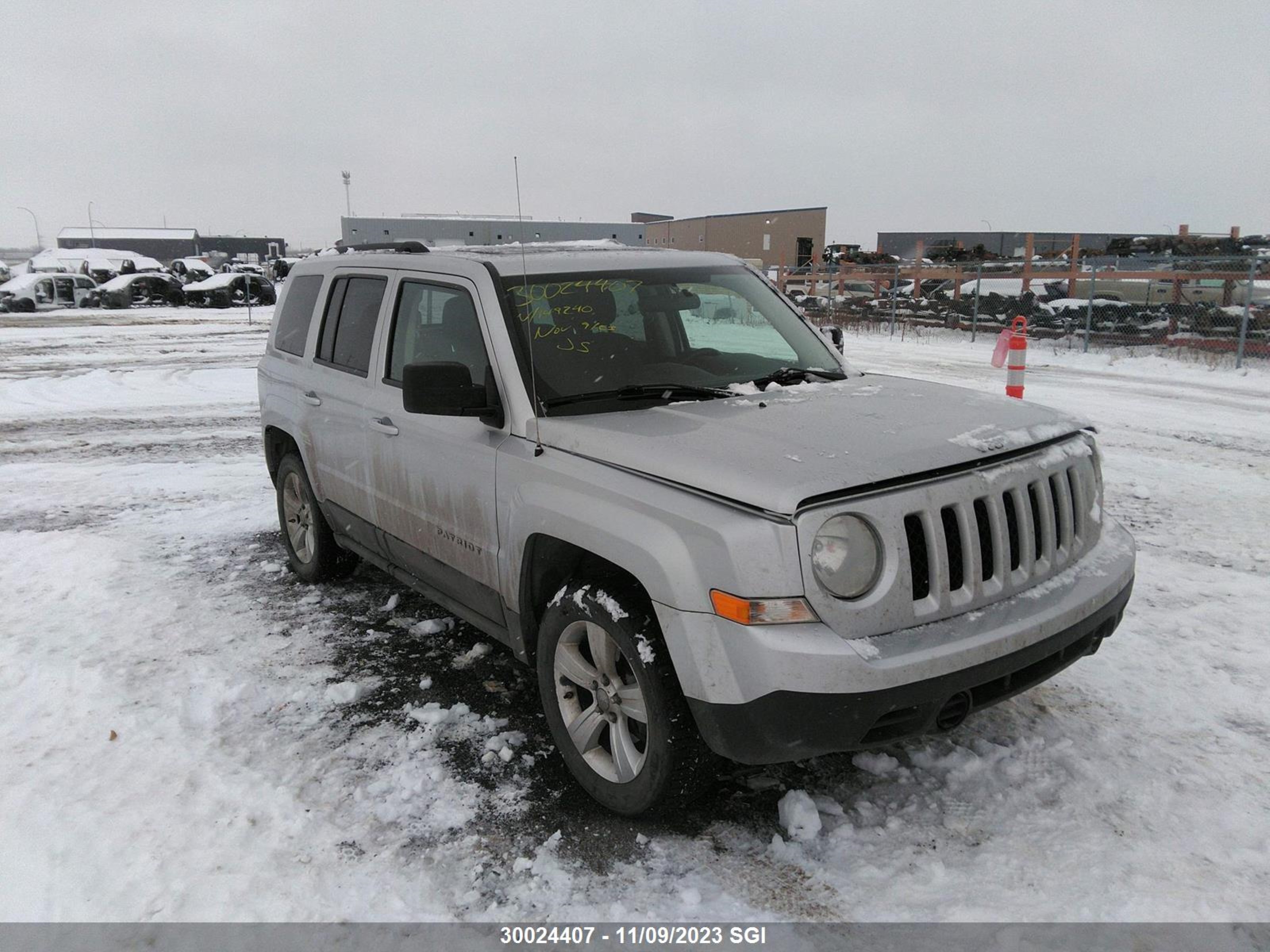 Photo 0 VIN: 1J4NF2GBXBD149240 - JEEP LIBERTY (PATRIOT) 