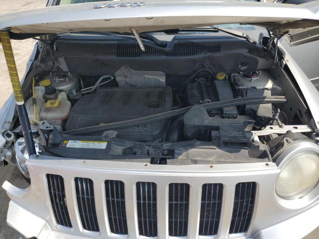 Photo 11 VIN: 1J4NF4FB1AD604584 - JEEP COMPASS SP 