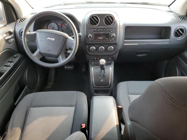 Photo 7 VIN: 1J4NF4FB1AD631140 - JEEP COMPASS 