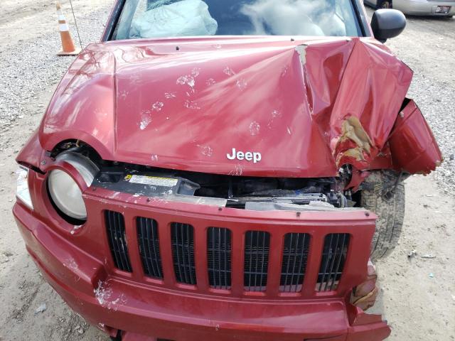 Photo 11 VIN: 1J4NF4FB2AD581137 - JEEP COMPASS 