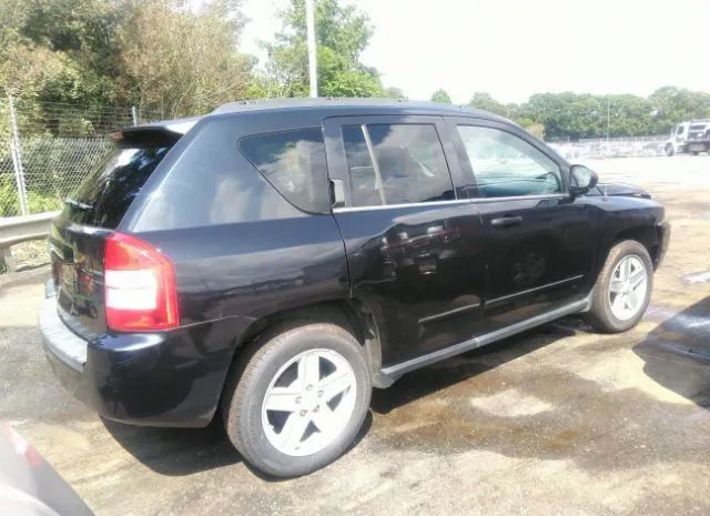 Photo 3 VIN: 1J4NF4FB6AD513052 - JEEP COMPASS 