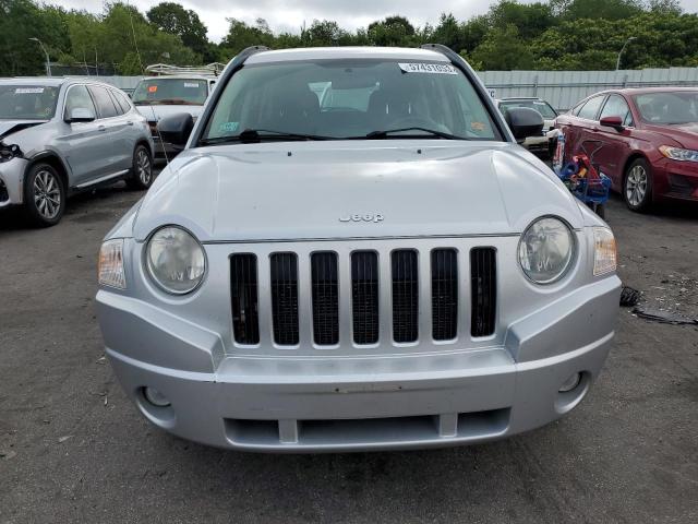 Photo 4 VIN: 1J4NF4FB7AD672744 - JEEP COMPASS SP 