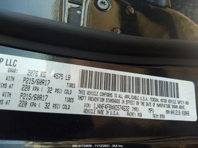 Photo 8 VIN: 1J4NF4FBXAD574632 - JEEP COMPASS 