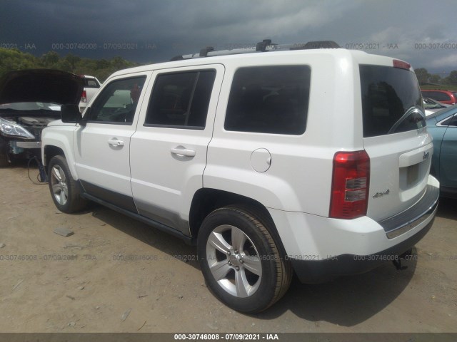 Photo 2 VIN: 1J4NF4GB0BD109079 - JEEP PATRIOT 