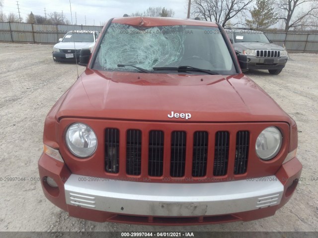 Photo 5 VIN: 1J4NF4GB7AD500583 - JEEP PATRIOT 