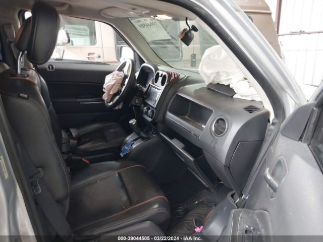 Photo 4 VIN: 1J4NF4GB7BD161387 - JEEP PATRIOT 