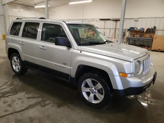 Photo 3 VIN: 1J4NF4GB7BD182076 - JEEP PATRIOT LA 