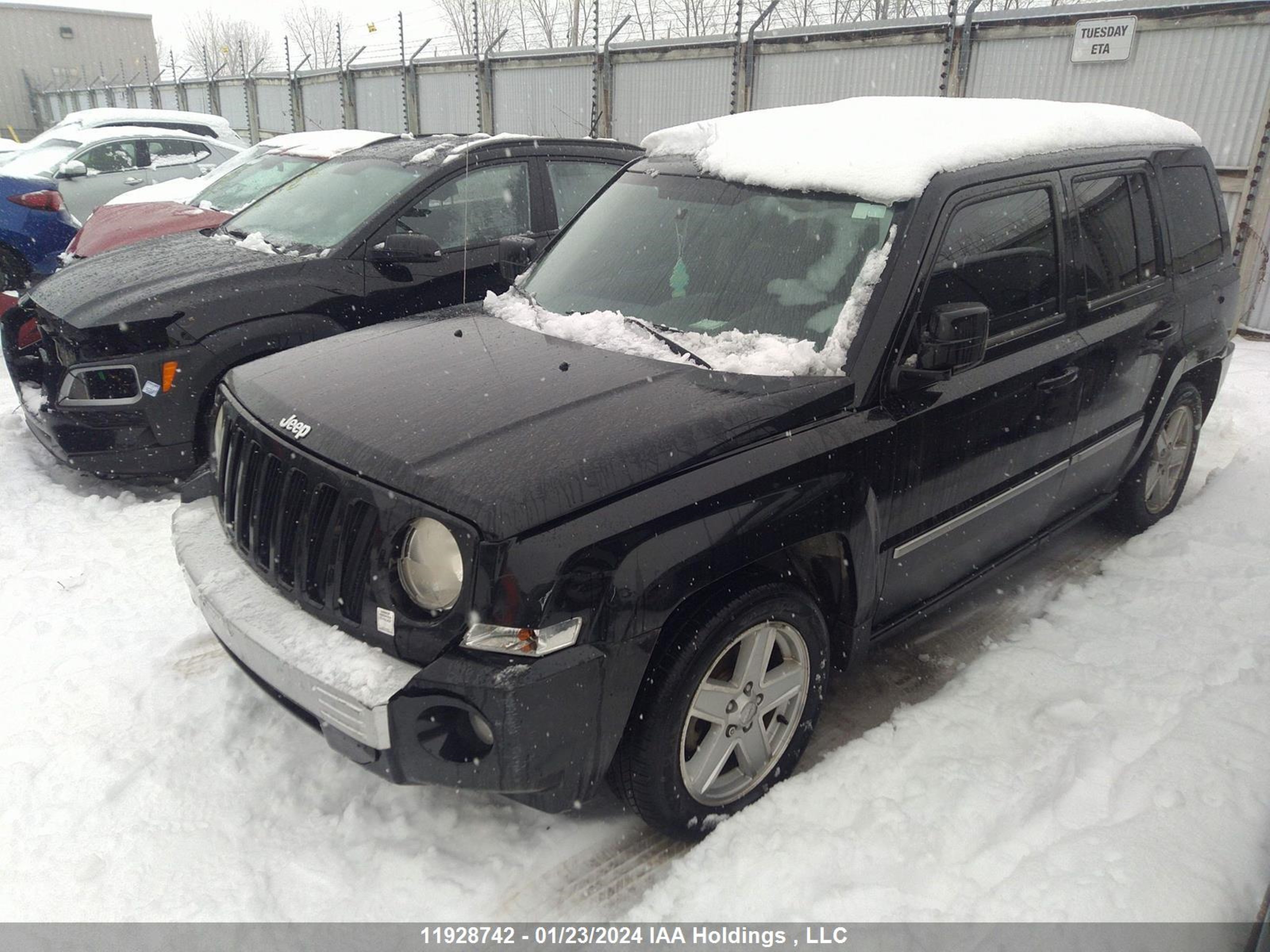 Photo 5 VIN: 1J4NF4GB8AD539182 - JEEP LIBERTY (PATRIOT) 