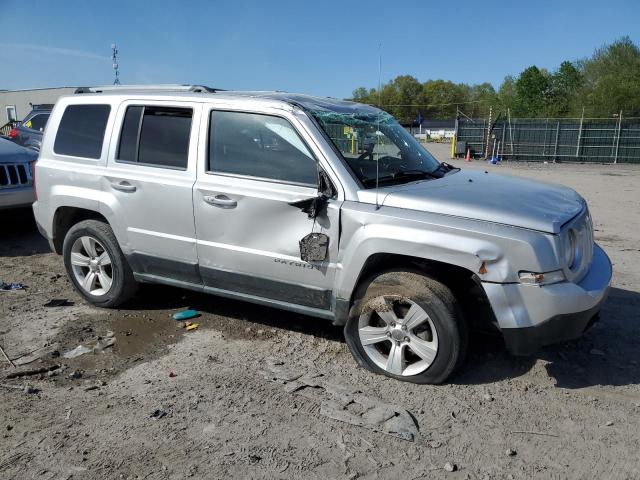 Photo 3 VIN: 1J4NF4GB8BD168638 - JEEP PATRIOT 