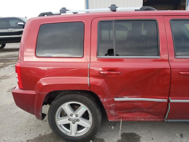 Photo 8 VIN: 1J4NF4GBXAD642362 - JEEP LIBERTY (PATRIOT) 