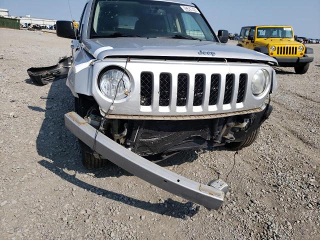 Photo 8 VIN: 1J4NF4GBXBD174201 - JEEP PATRIOT LA 