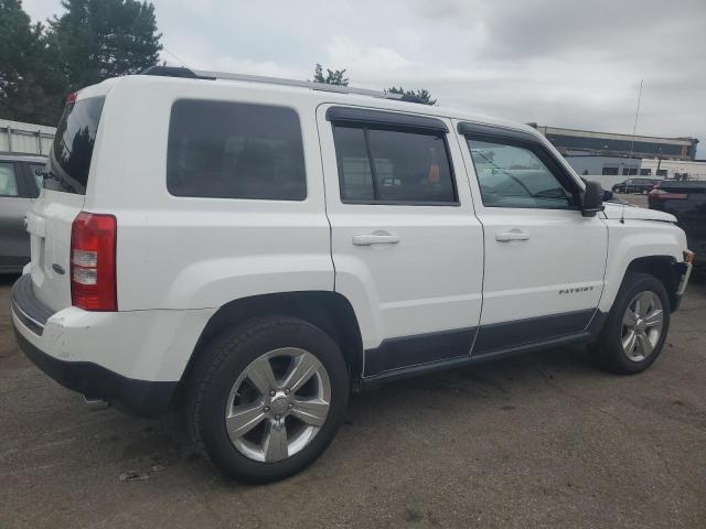 Photo 2 VIN: 1J4NF4GBXBD244943 - JEEP PATRIOT LA 