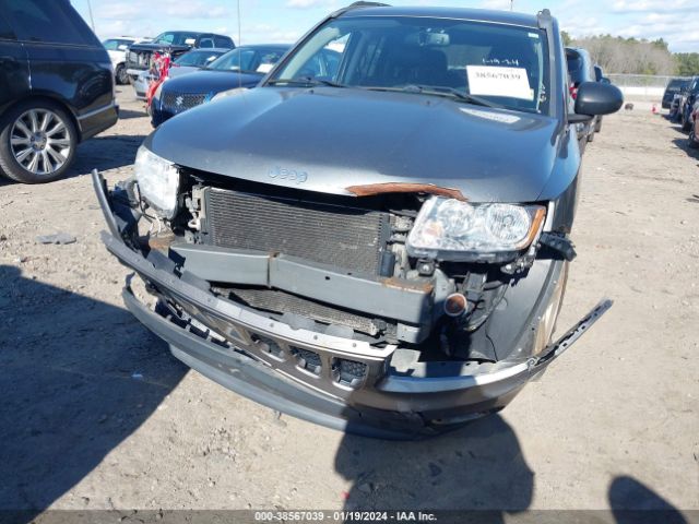 Photo 5 VIN: 1J4NF5FB0BD275867 - JEEP COMPASS 