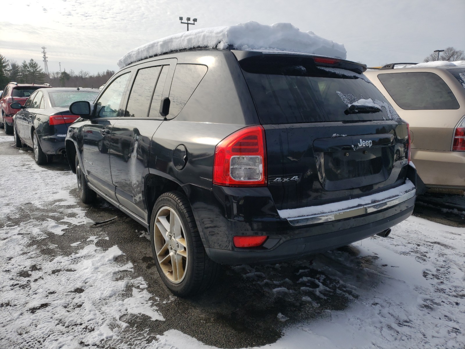 Photo 2 VIN: 1J4NF5FB6BD134074 - JEEP COMPASS LI 