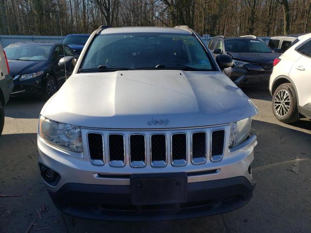 Photo 4 VIN: 1J4NF5FB7BD165088 - JEEP COMPASS LI 