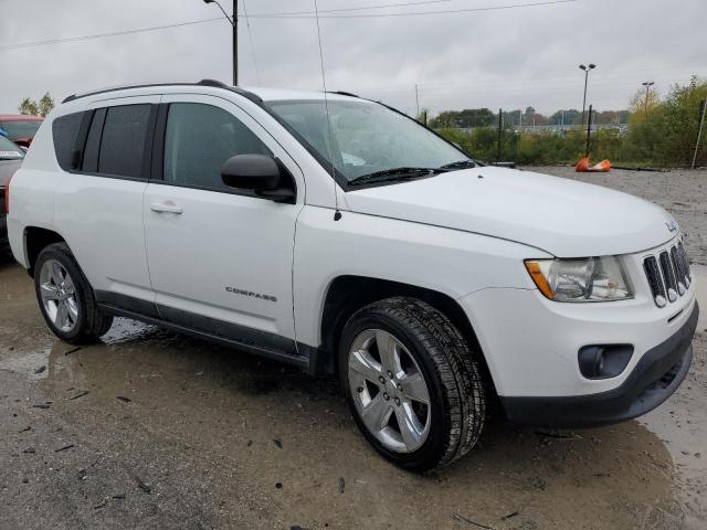 Photo 3 VIN: 1J4NF5FB8BD281674 - JEEP COMPASS 