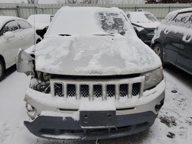 Photo 4 VIN: 1J4NF5FB9BD182149 - JEEP COMPASS 