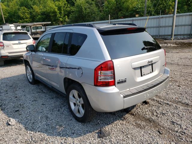 Photo 2 VIN: 1J4NF5FBXAD605741 - JEEP COMPASS LI 