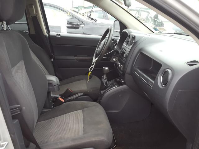 Photo 4 VIN: 1J4NT1FA0BD143958 - JEEP COMPASS 