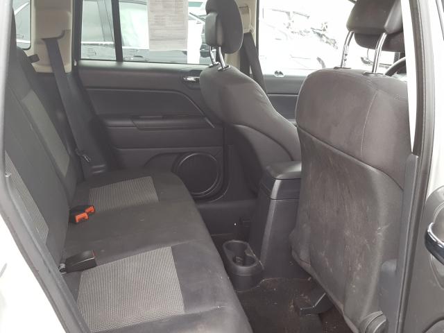 Photo 5 VIN: 1J4NT1FA0BD143958 - JEEP COMPASS 