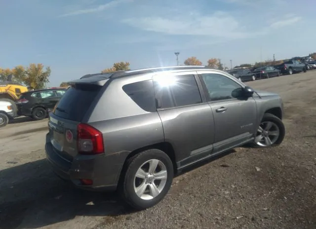 Photo 3 VIN: 1J4NT1FA0BD253473 - JEEP COMPASS 