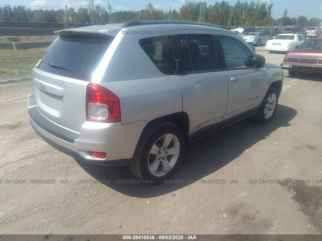 Photo 3 VIN: 1J4NT1FA0BD286716 - JEEP COMPASS 