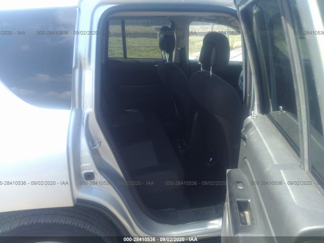 Photo 7 VIN: 1J4NT1FA0BD286716 - JEEP COMPASS 