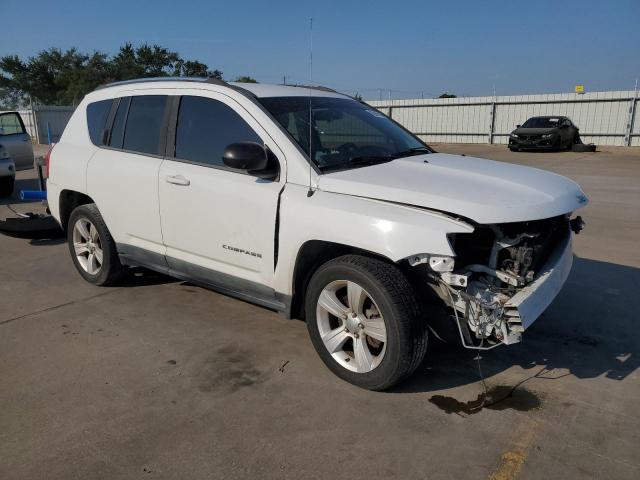 Photo 3 VIN: 1J4NT1FA1BD290001 - JEEP COMPASS 