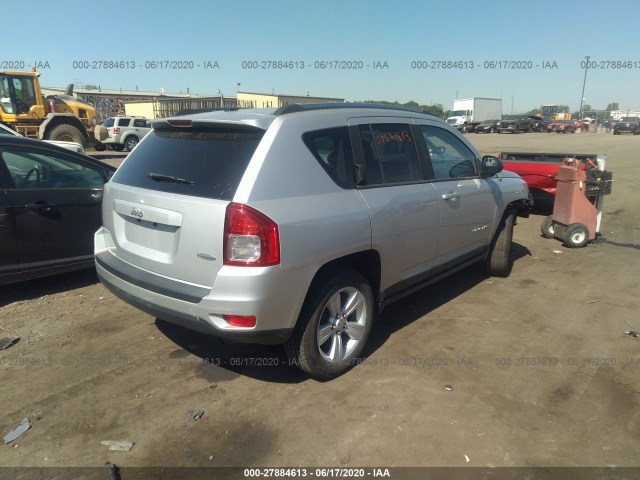 Photo 3 VIN: 1J4NT1FA2BD181305 - JEEP COMPASS 