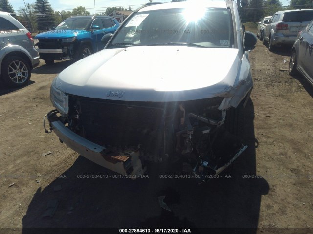 Photo 5 VIN: 1J4NT1FA2BD181305 - JEEP COMPASS 