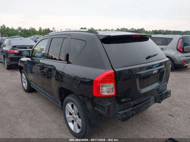 Photo 2 VIN: 1J4NT1FA2BD216800 - JEEP COMPASS 