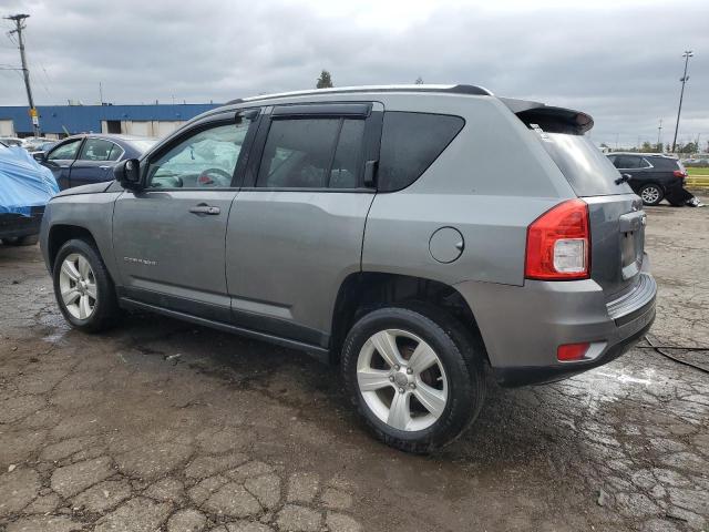 Photo 1 VIN: 1J4NT1FA4BD261057 - JEEP COMPASS 