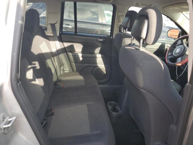 Photo 10 VIN: 1J4NT1FA4BD285732 - JEEP COMPASS SP 