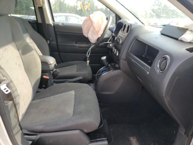 Photo 4 VIN: 1J4NT1FA5BD138156 - JEEP COMPASS SP 