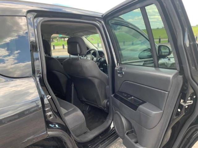 Photo 5 VIN: 1J4NT1FA5BD153837 - JEEP COMPASS SP 