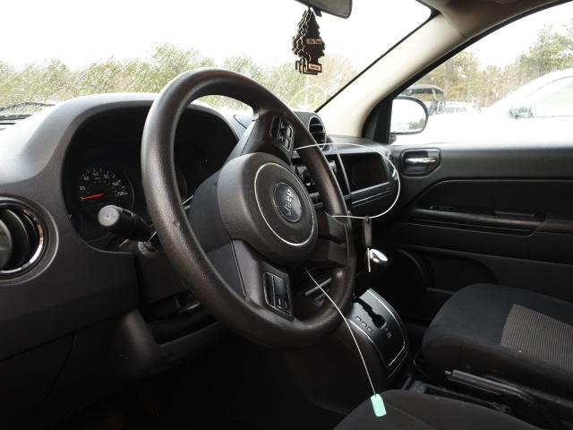 Photo 8 VIN: 1J4NT1FA6BD260623 - JEEP COMPASS SP 