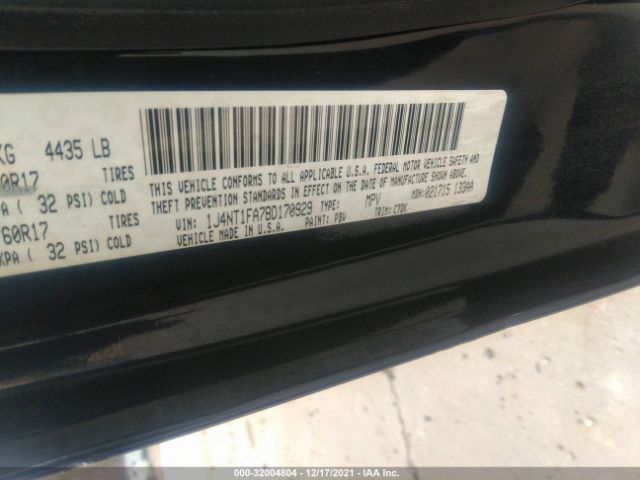 Photo 8 VIN: 1J4NT1FA7BD170929 - JEEP COMPASS 