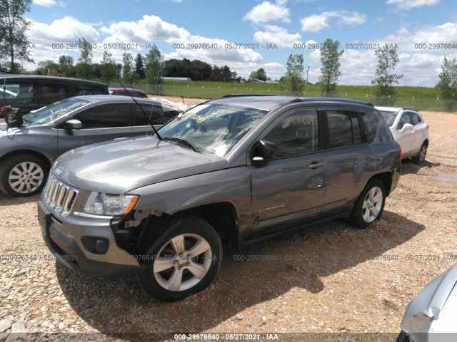 Photo 1 VIN: 1J4NT1FA7BD213424 - JEEP COMPASS 